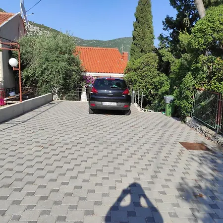 Apartment Martic Klek